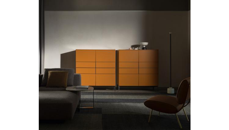 505 UP SIDEBOARD MOLTENI&C 2021 - content 